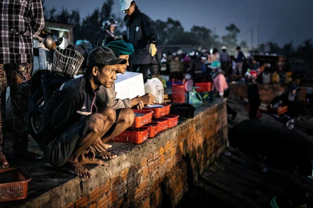 Fotografie-Reportage-Vietnam_HoiAn-Fishmarket-Marina_Schedler-Photography-002